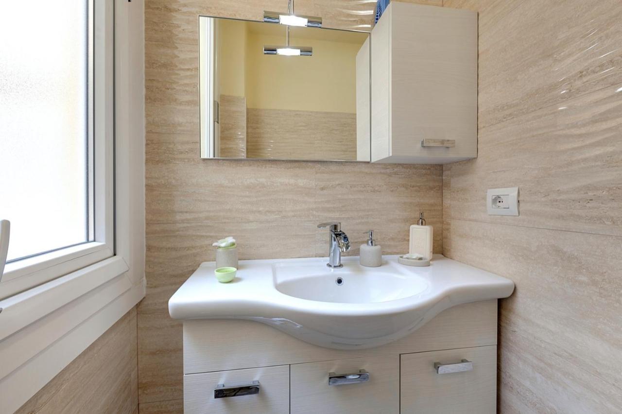Nise Duomo Apartamento *